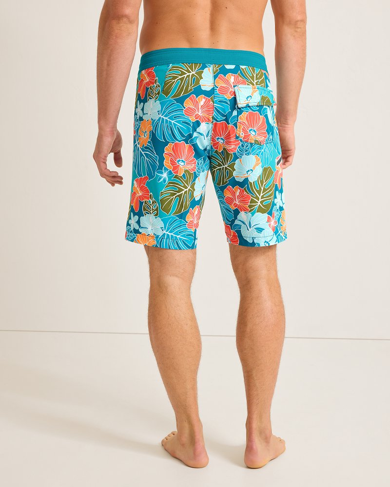 TommyBahama/ST924917_11094_alt1